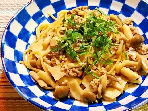 きのこと挽肉の和風パスタ